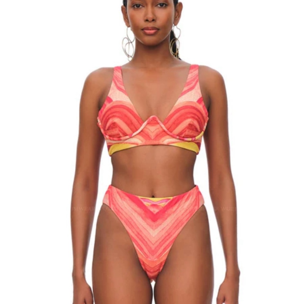 Andrea IYAMAH Kasa Bikini SetSunset L